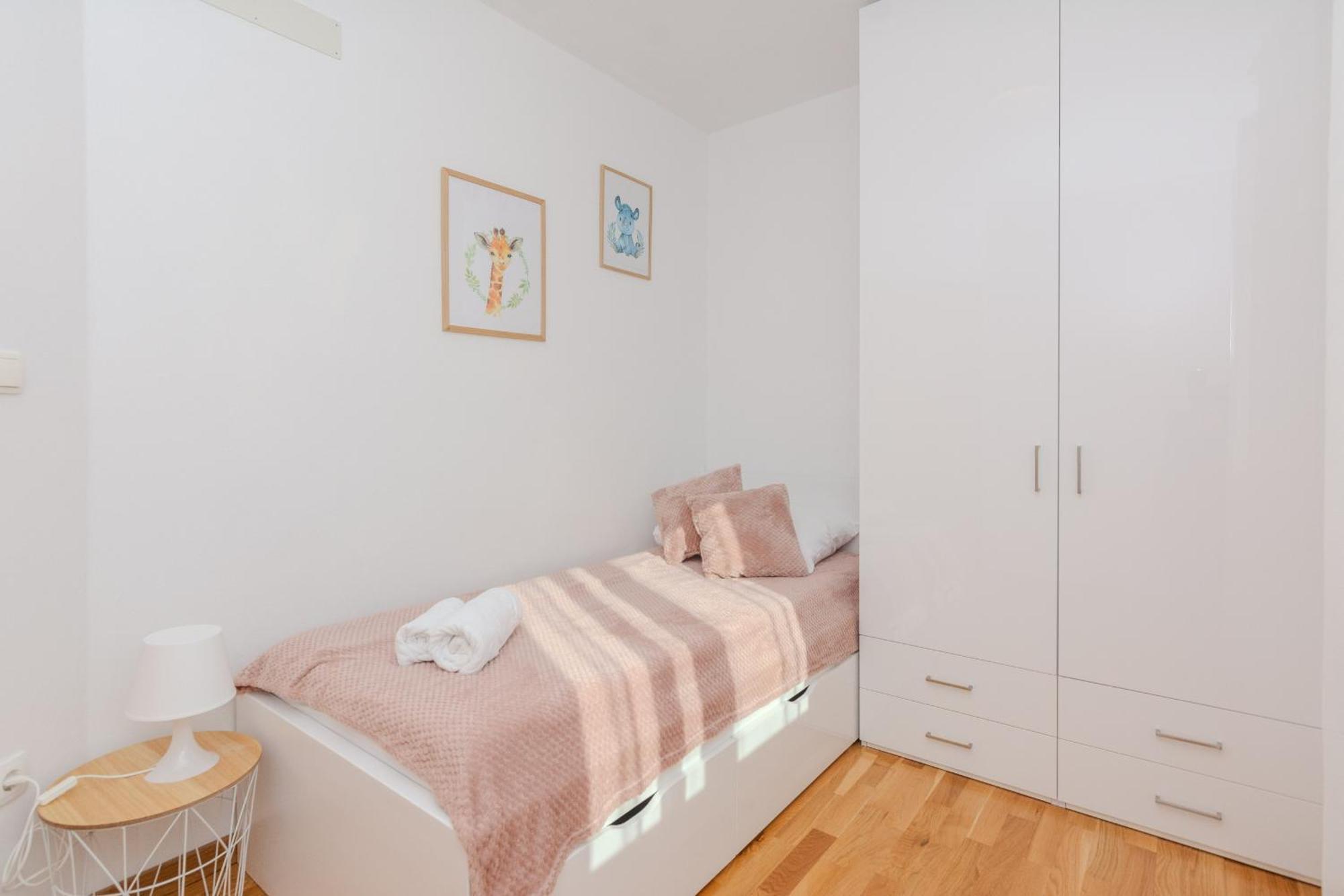 Holiday Home Lucy Pakoštane Εξωτερικό φωτογραφία