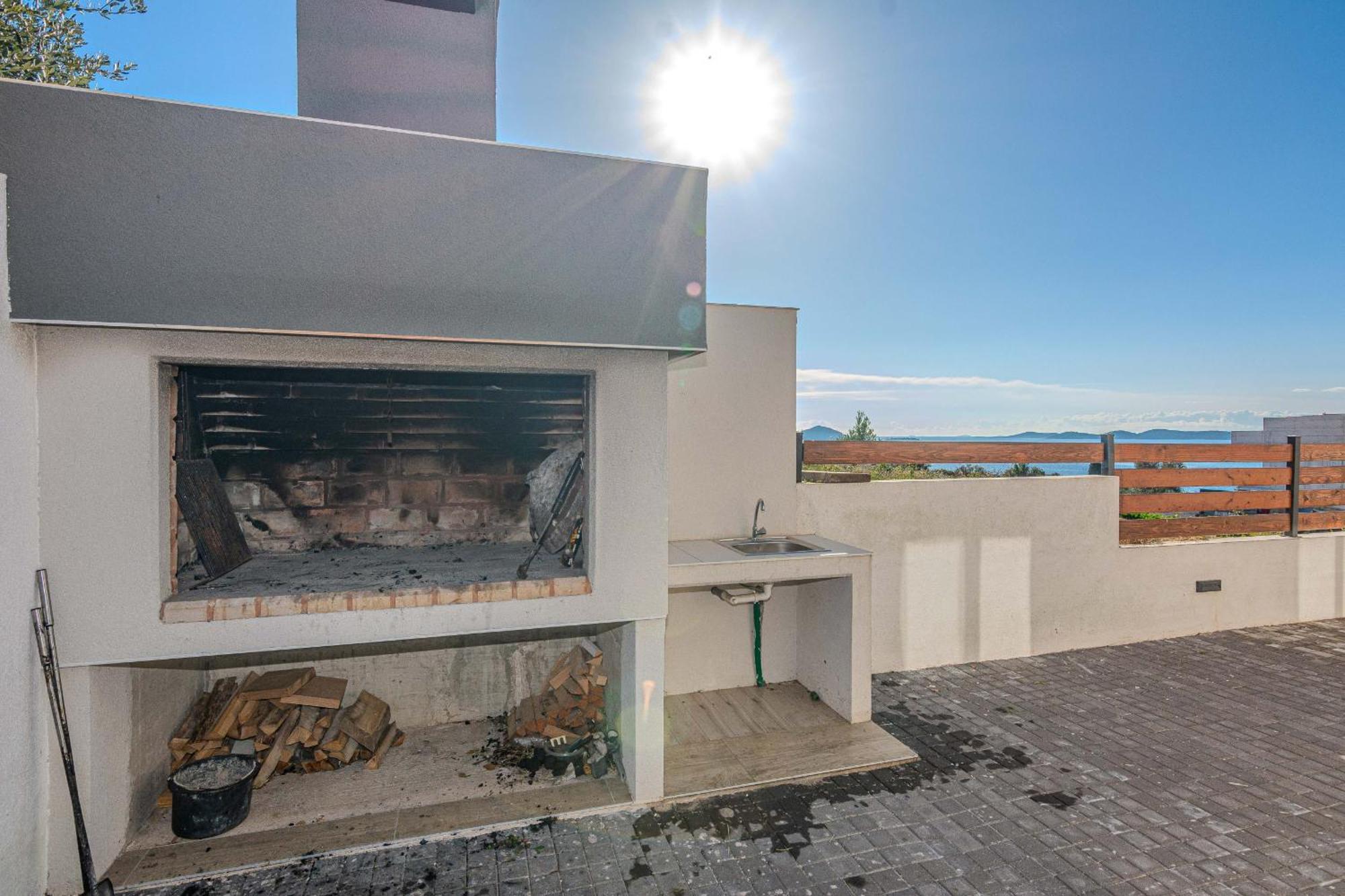Holiday Home Lucy Pakoštane Εξωτερικό φωτογραφία